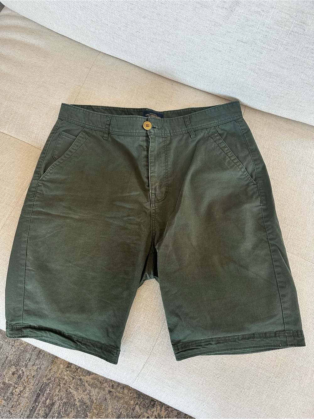 Men's Olive Flat-Front Casual Shorts